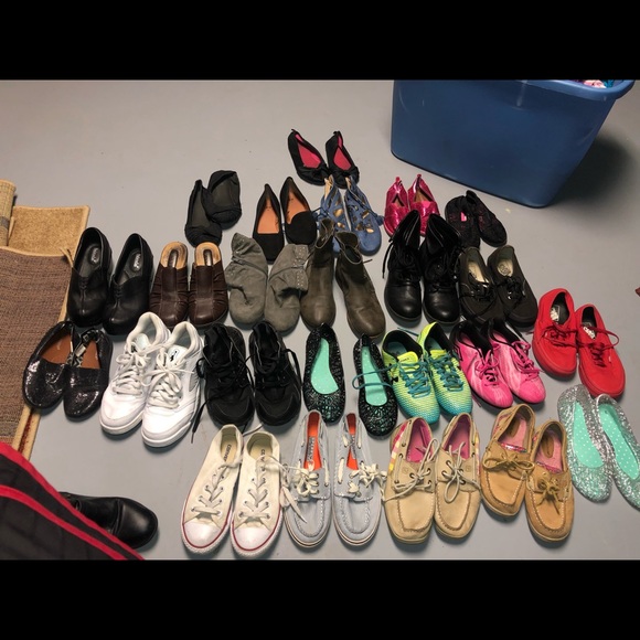 Shoes - Picture 3 of 3